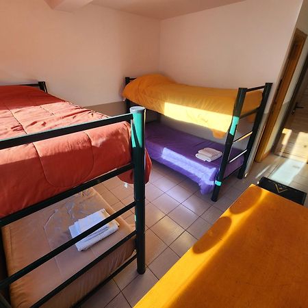 Yaghan Hostel Ushuaia Zewnętrze zdjęcie