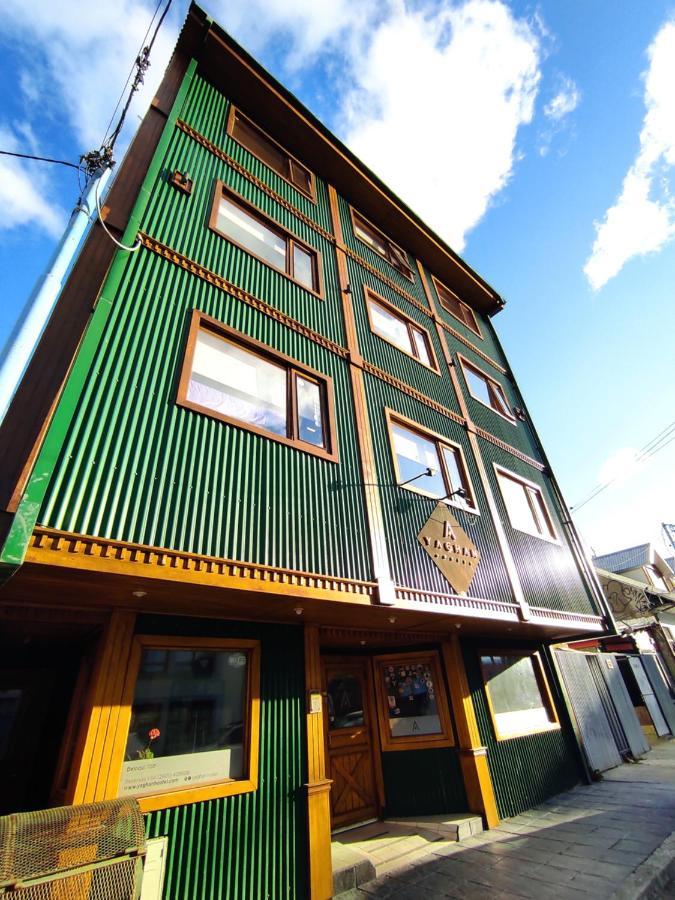 Yaghan Hostel Ushuaia Zewnętrze zdjęcie