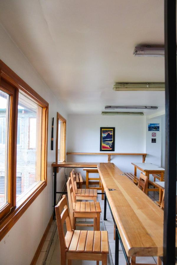 Yaghan Hostel Ushuaia Zewnętrze zdjęcie