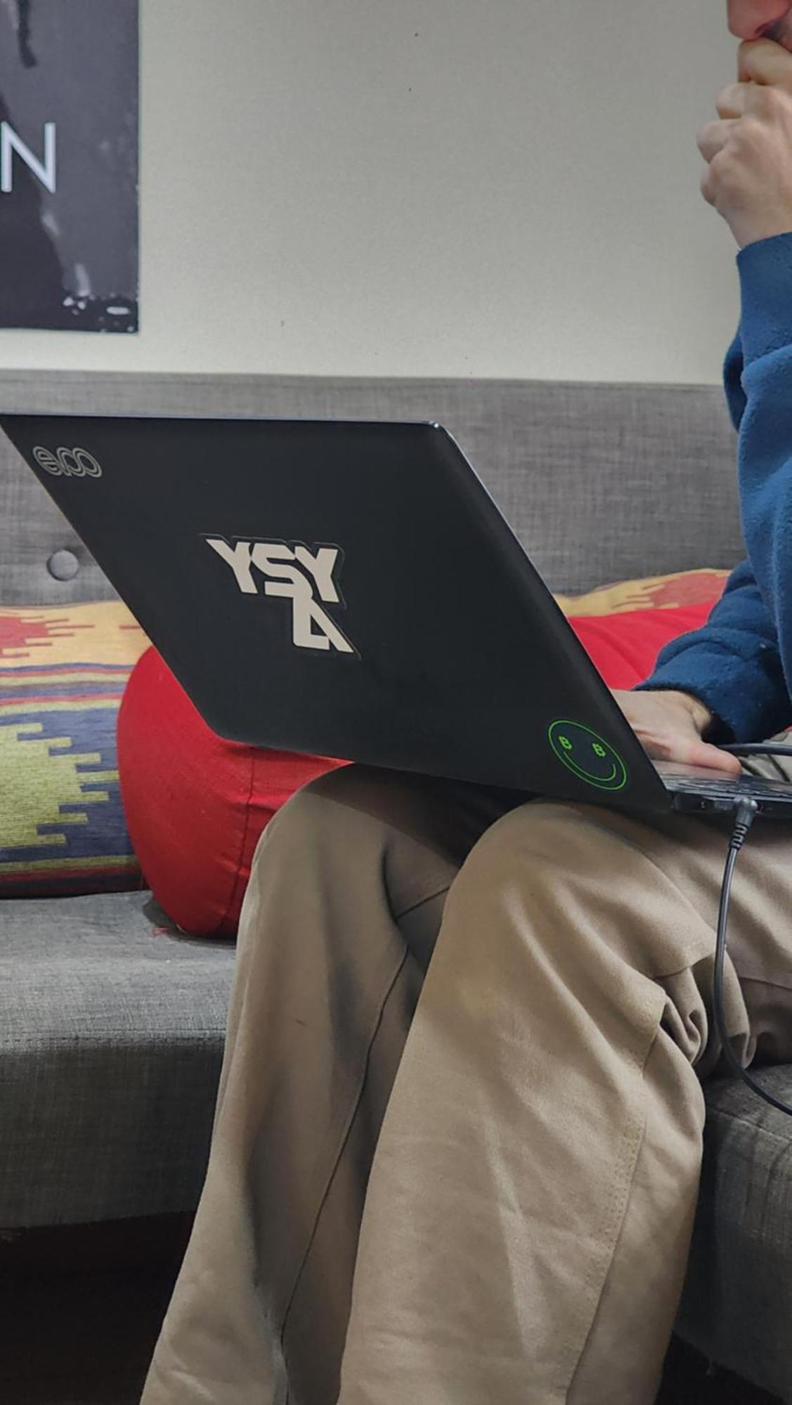 Yaghan Hostel Ushuaia Zewnętrze zdjęcie