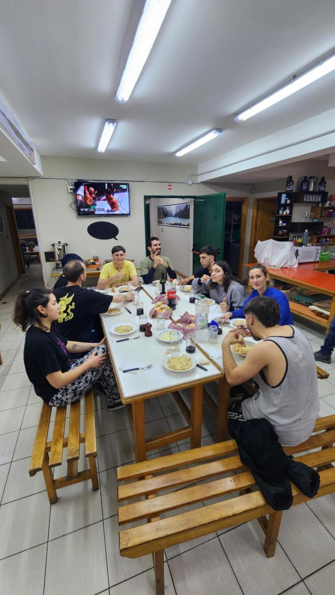 Yaghan Hostel Ushuaia Zewnętrze zdjęcie